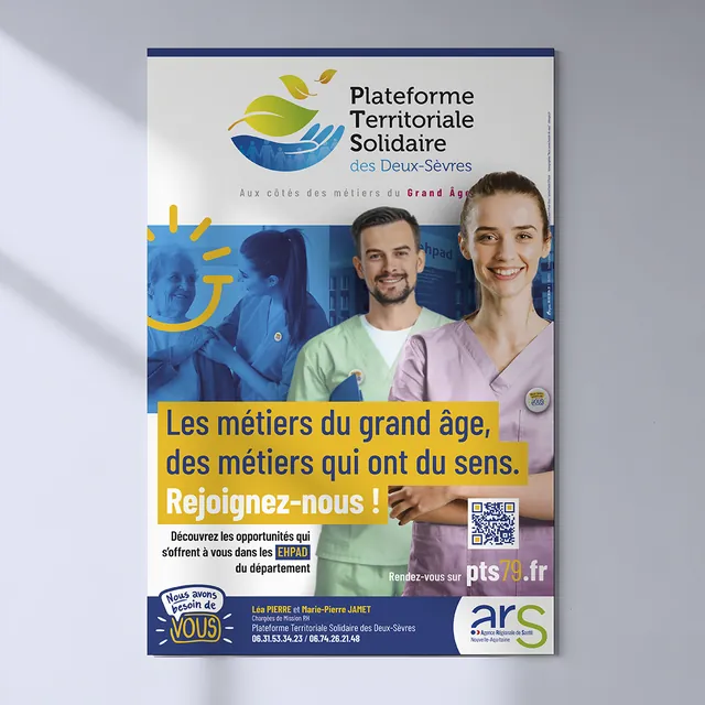 Affiche de campagne des Plateformes Territoriales Solidaires, deux professionnels du grand âge.